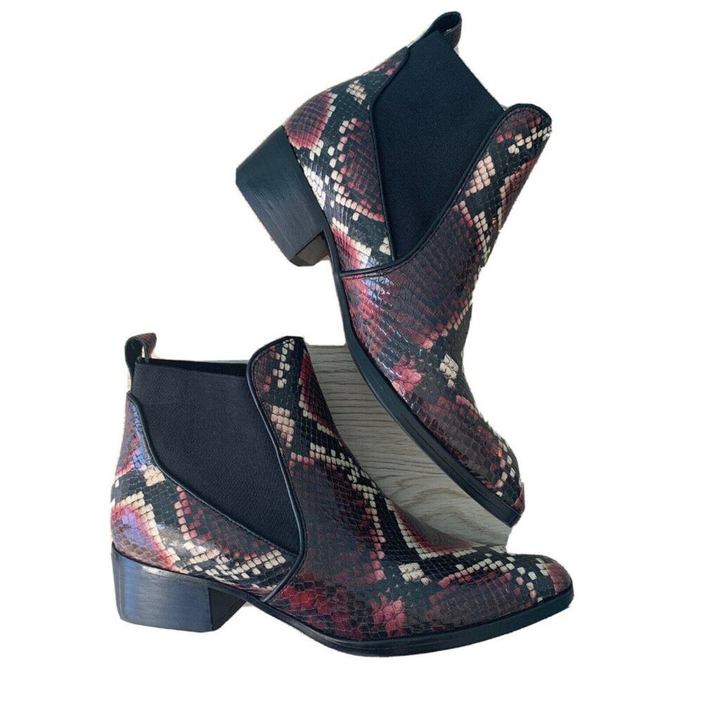 Naturalizer Hailey Chelsea Boots Leather Ankle BootieS Red Snake Print NWOT